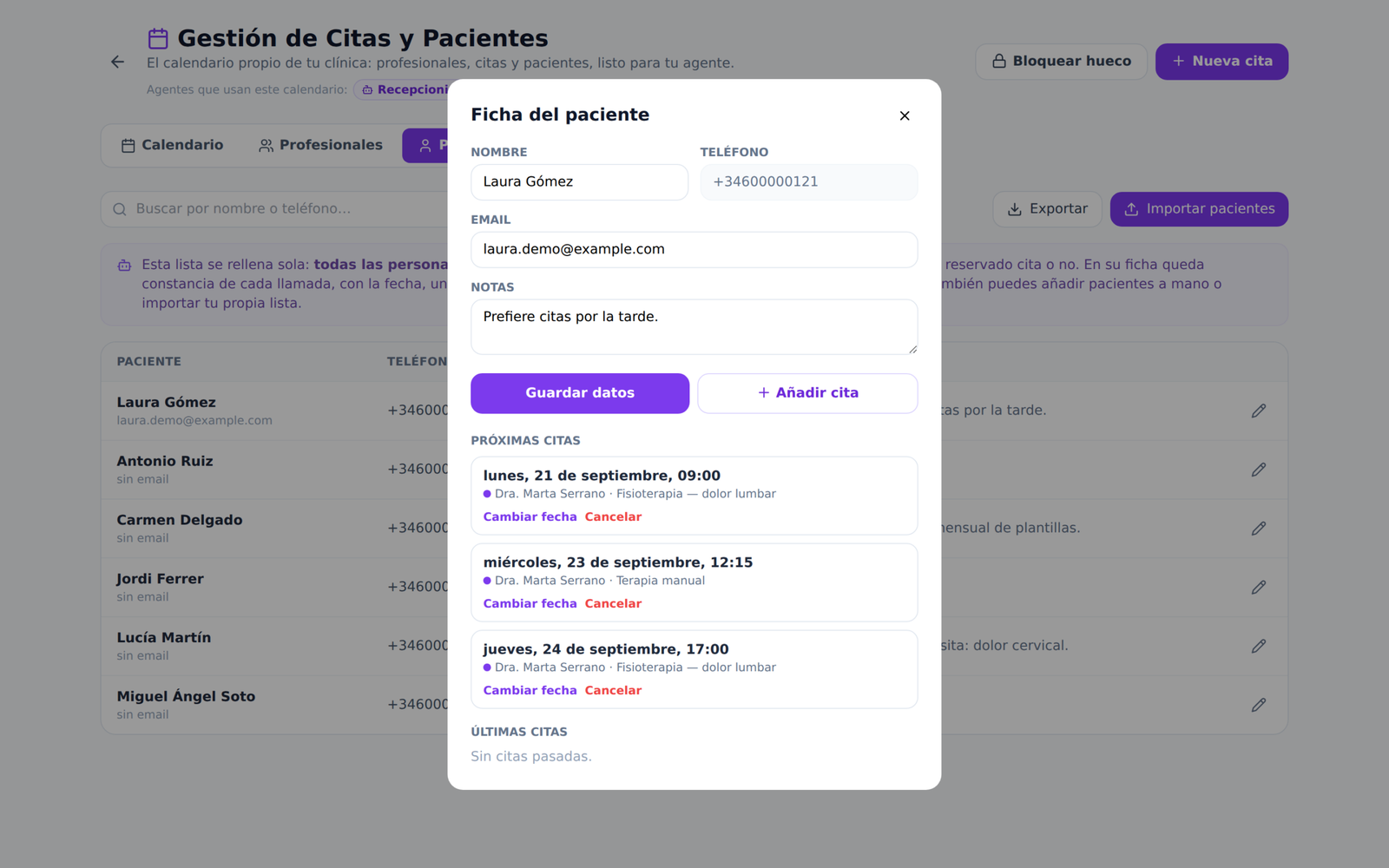 Ficha de paciente con sus datos, notas y citas en el CRM para clínicas de Clinicbot